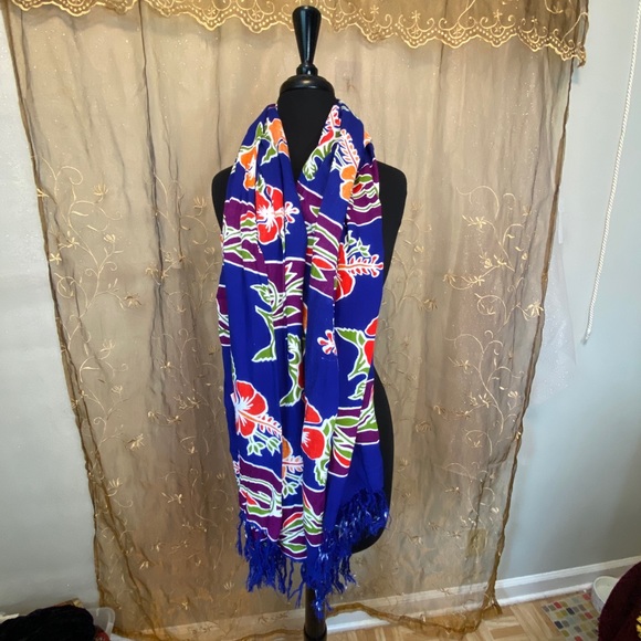 Imported Blue Long Hawaiian Floral Scarf - Picture 4 of 5